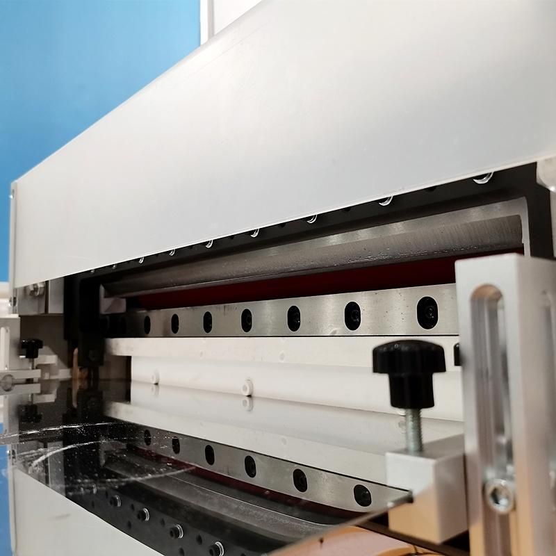 Automatic Printed Label Roll to Sheet Cutting Machine