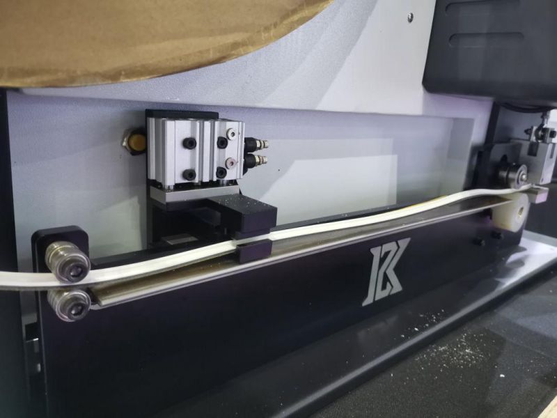 Intelligent CAD Drawings Readable Crease Matrix Cutting Machine for Die-Cutting Paper Box Making Machine (SH-YH3)