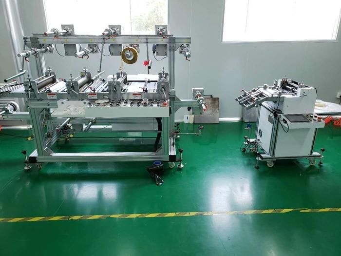 Foam Rubber Tape Roll to Sheet Servo Motor Cutting Machine