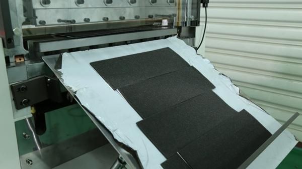 Man-Machine Interface Control Servo Drive Roll to Sheet Cutting Machine