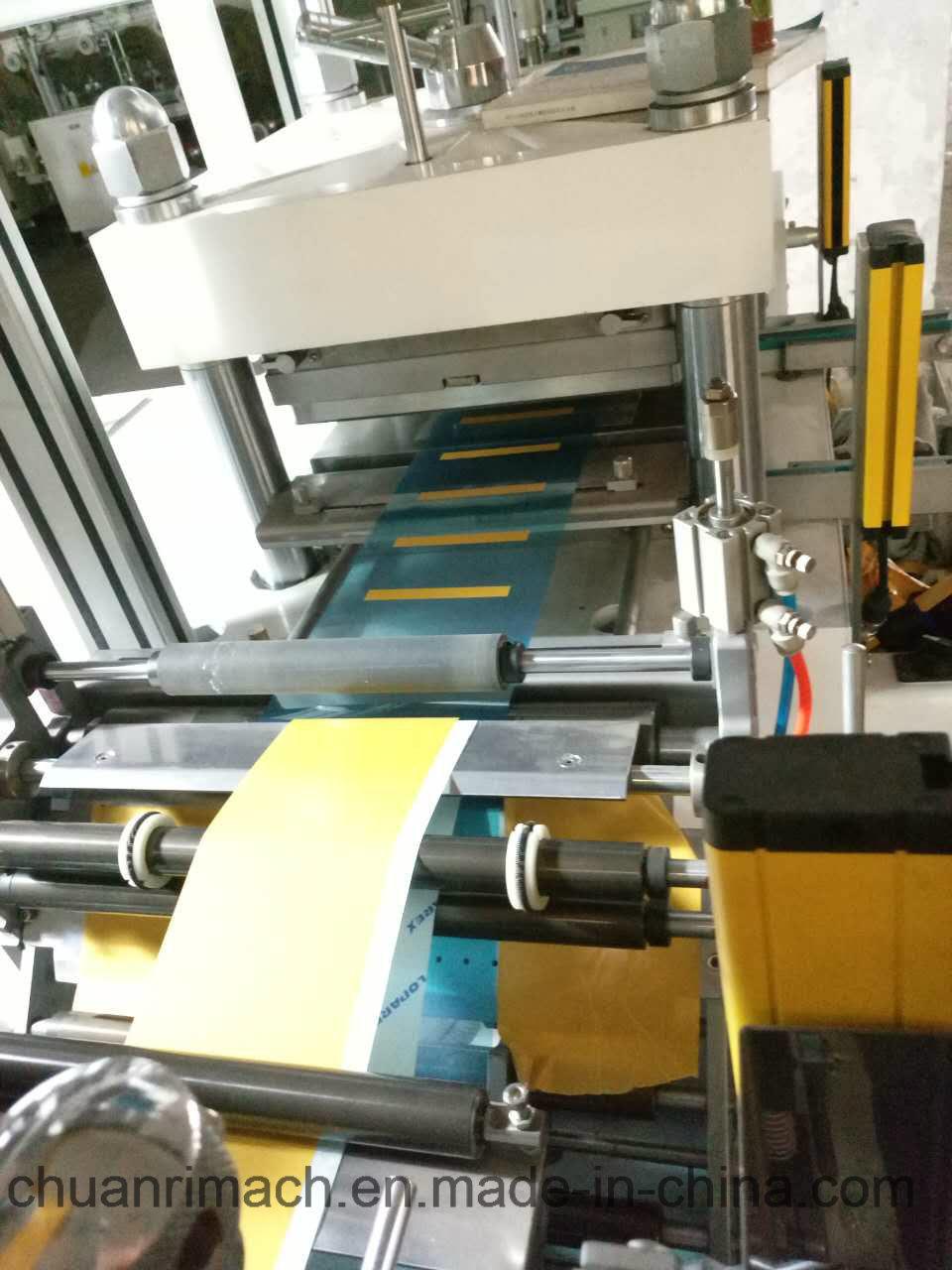 Dust-Proof Material Sticker Foam Tape 420 Die Cutting Machine