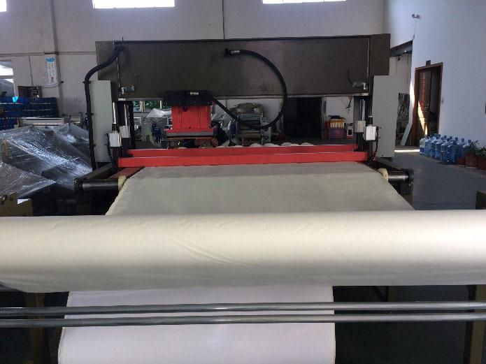 Precision Travelling Head Cutting Press Machine