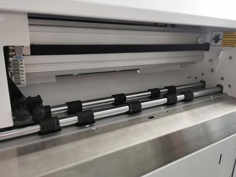 Automatic Digital Feeding Die Cutter Plotter for Self-Adhesive Paper/Cardstocks / Kraft Paper/Acrylic Sheet with Precise and Fast Cutting and Creasing