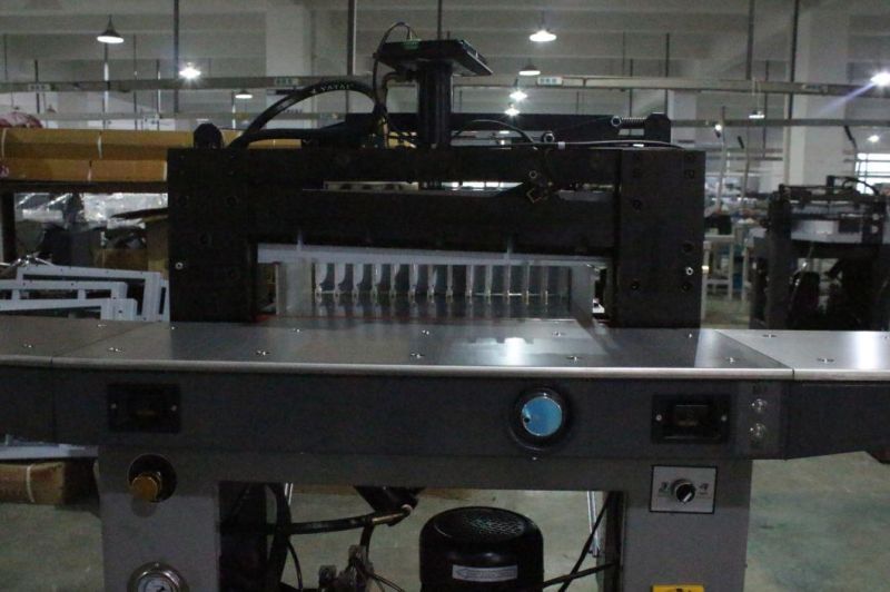 Hot-Selling 650mm Electric Program-Controlled Paper Cutter Front