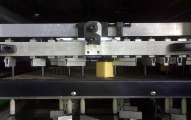 Automatic High Speed Flatbed Die Cutting Machine with Stripping (XLMYQ-1050A)