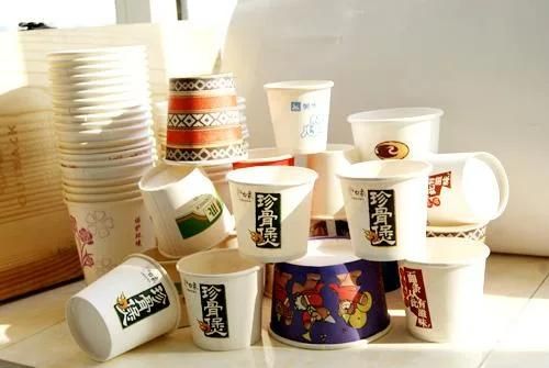 Hot Coffee Cup Fans with Embossing Cutting Machine