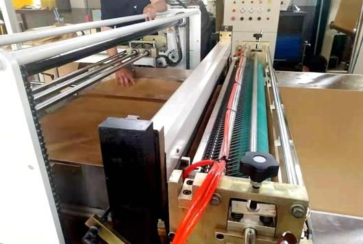 Paper Sheeter Machine with Automatic 750mm Height Stacker, Cross-Cutting Machinery, Flat Knife Cut Cross Cutter