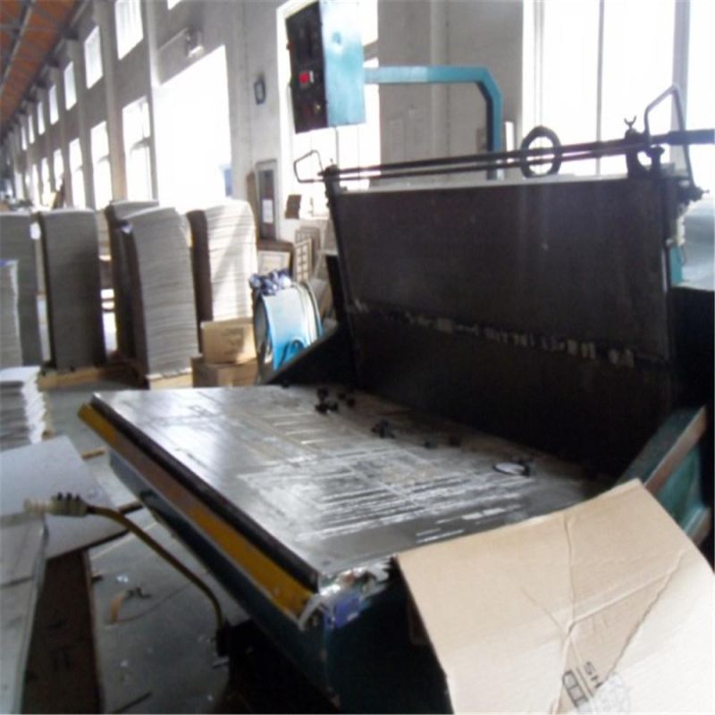 Semiauto Manual Feeding Die Cutting Creasing Machine