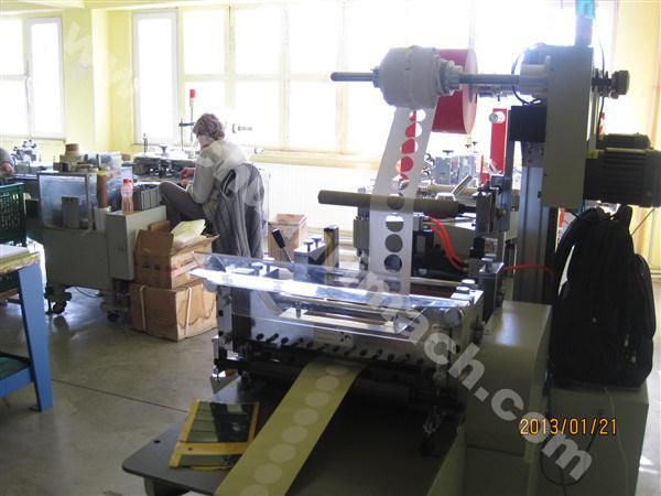 Automatic Touch Screen Adhesive Label Film 420 Die Cutting Machine