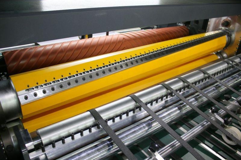 Multi Rolls Paper Cutting Machine