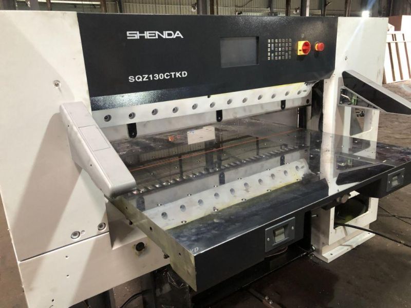 1300 Automatic Computerizd Paper Cutter Machine
